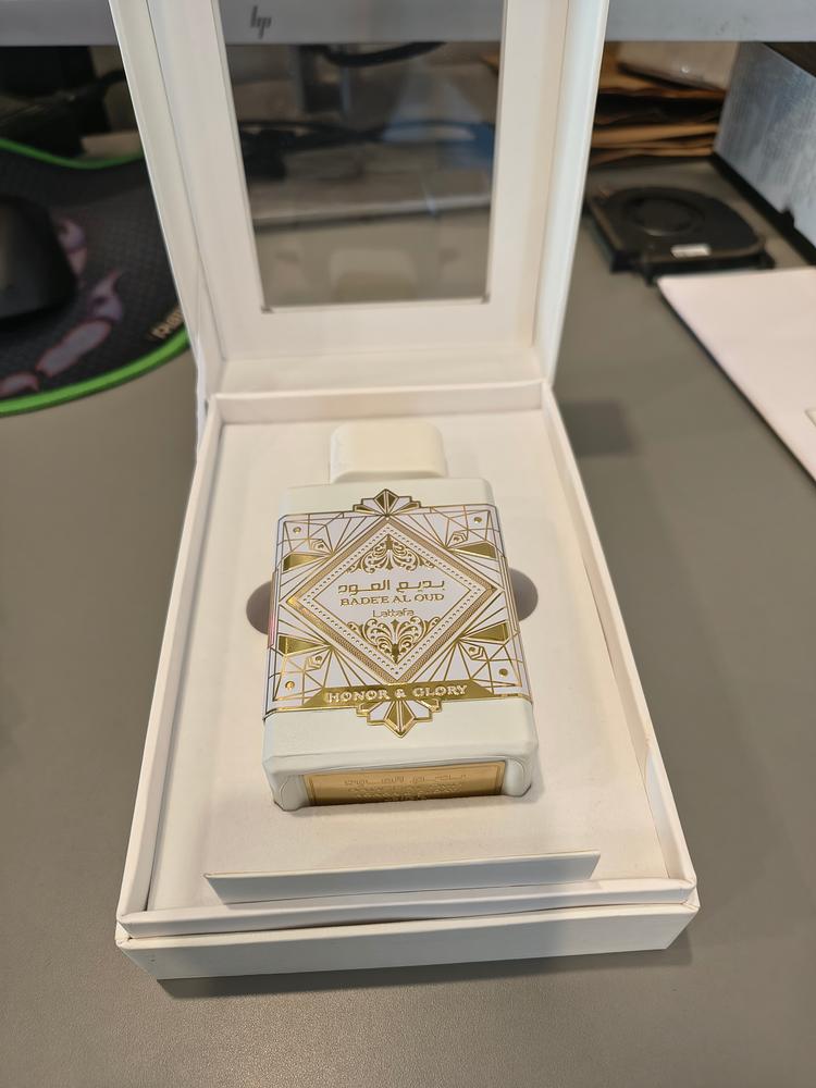 Lattafa Badee al Oud Honor & Glory Eau de Parfum for Men - Customer Photo From Alfred Rabha
