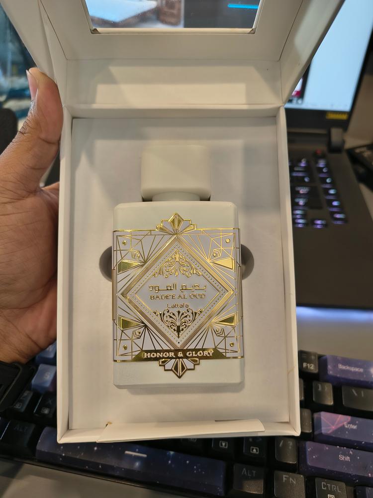 Lattafa Badee al Oud Honor & Glory Eau de Parfum for Men - Customer Photo From Alfred Rabha