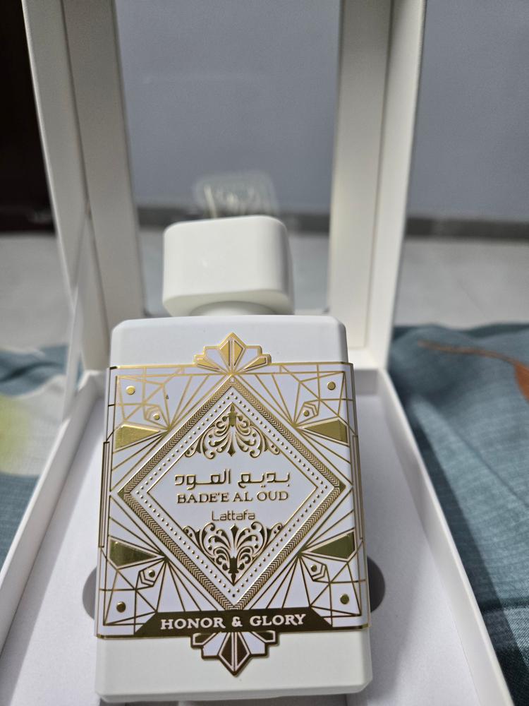 Lattafa Badee al Oud Honor & Glory Eau de Parfum for Men - Customer Photo From Aman Ghosh