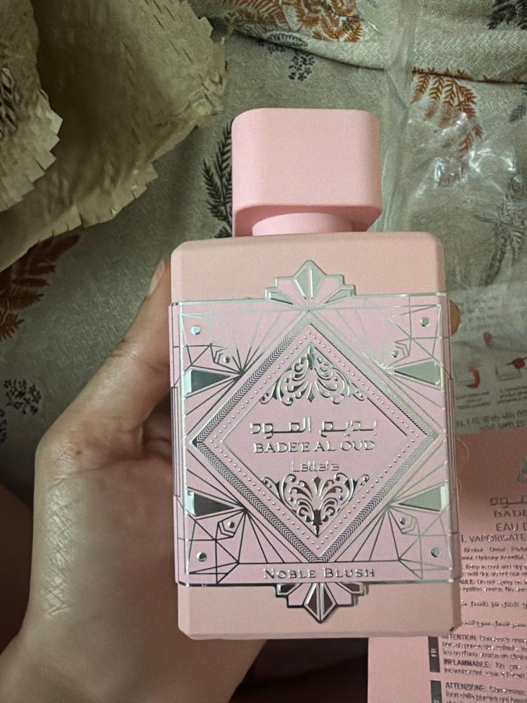 Lattafa Badee al Oud Noble Blush Eau de Parfum for Unisex - Customer Photo From Sasti Verma