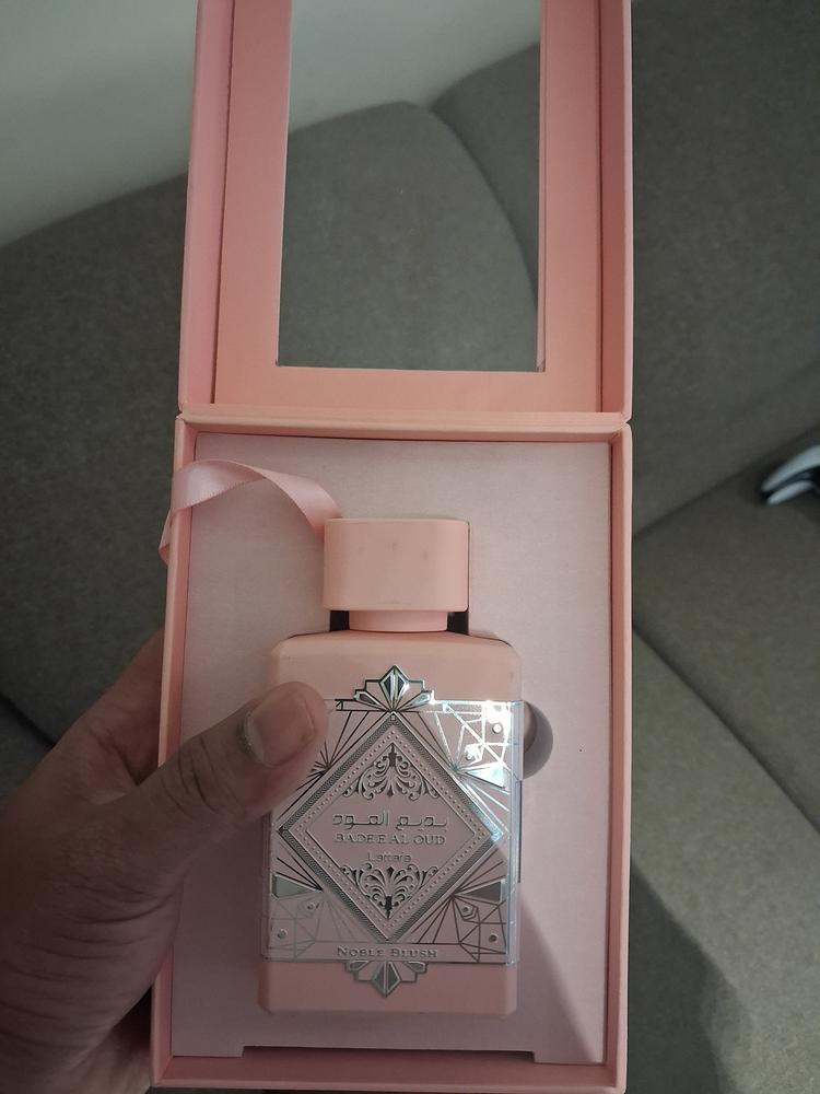 Lattafa Badee al Oud Noble Blush Eau de Parfum for Unisex - Customer Photo From Ashok Lingampalli
