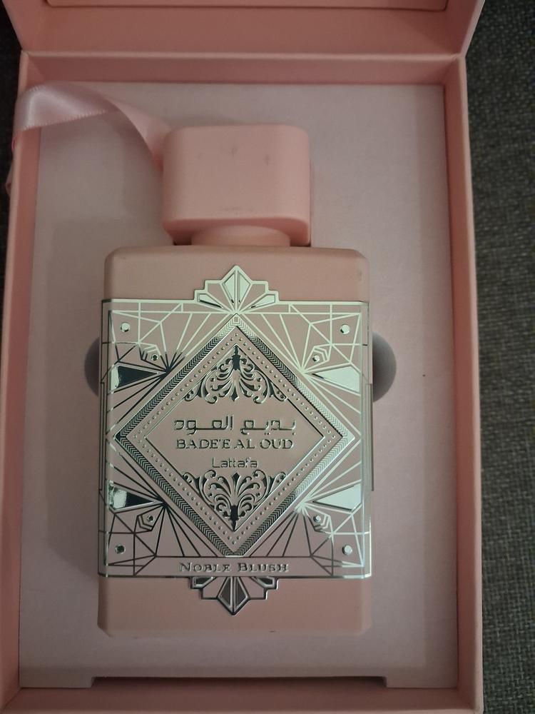 Lattafa Badee al Oud Noble Blush Eau de Parfum for Unisex - Customer Photo From Ashok Lingampalli