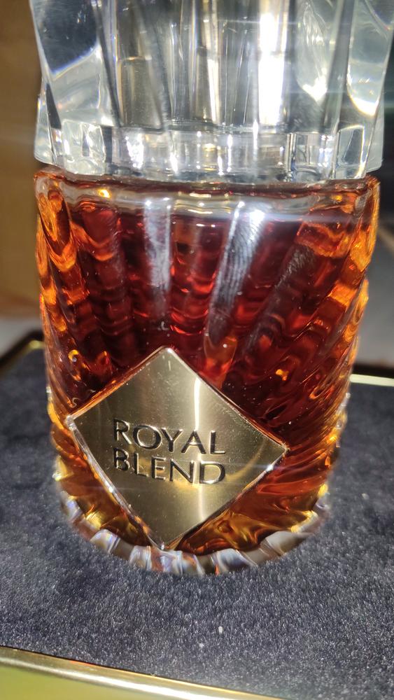French Avenue Royal Blend Eau de Parfum for Men - Customer Photo From Aryaman pandey