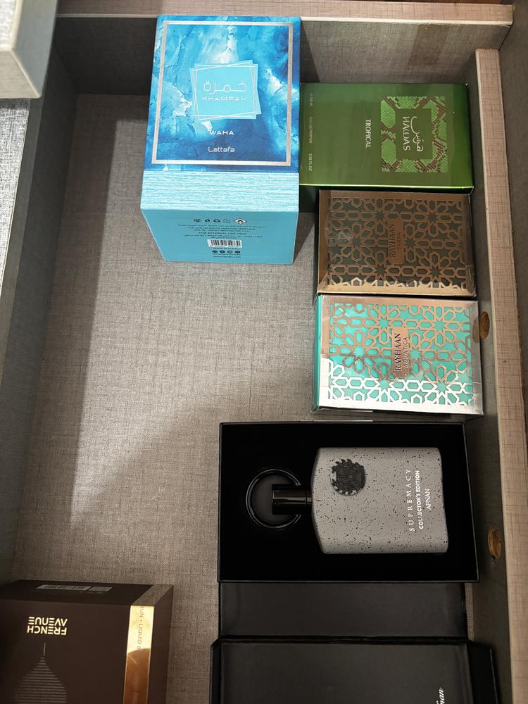 Afnan Supremacy Collector