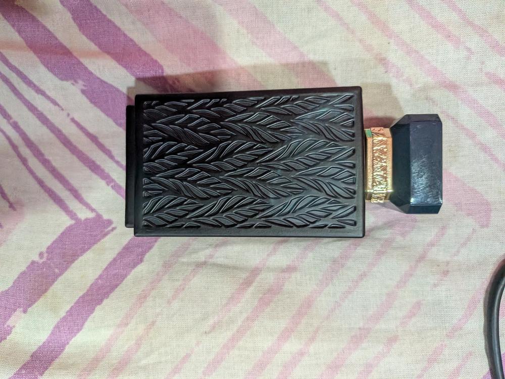 Ahmed al Maghribi Blu Oud Eau de Parfum for Men - Customer Photo From Shubham