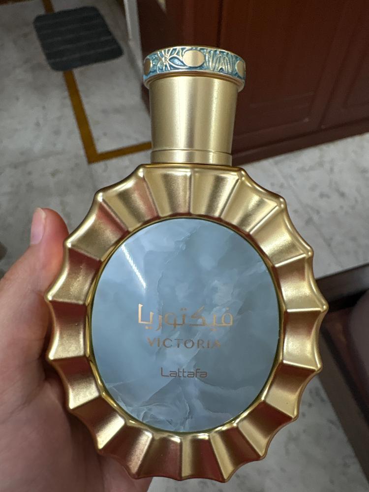 Lattafa Victoria Eau de Parfum for Unisex - Customer Photo From Manjari Yagnik