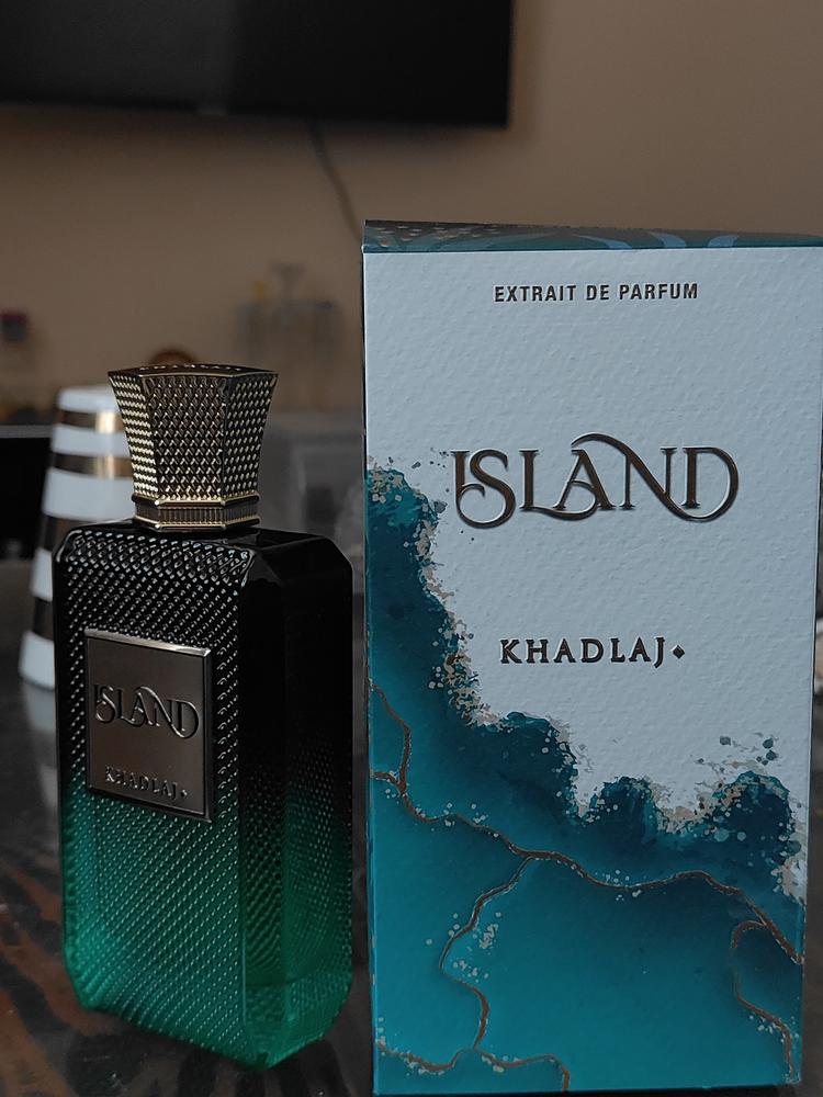 Khadlaj Island Extrait de Parfum for Men - Customer Photo From Mahir ayaan 