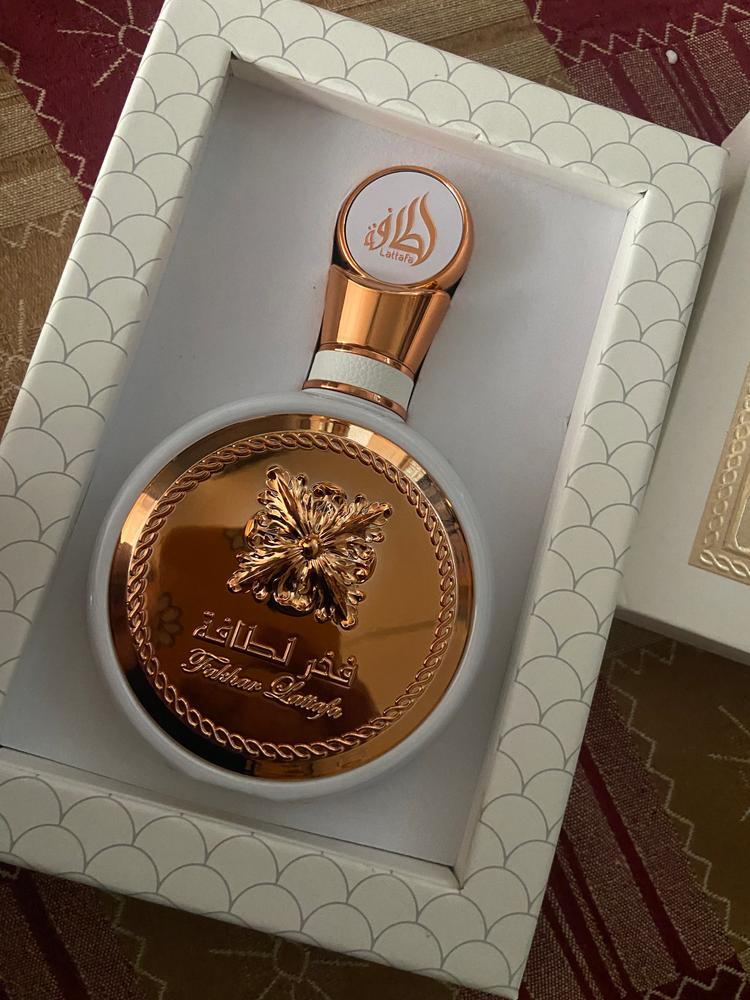 Lattafa Fakhar Eau de Parfum for Women - Customer Photo From Aakansha