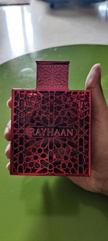 Rayhaan Crimson Eau de Parfum for Men - Customer Photo From Rohan Nair 