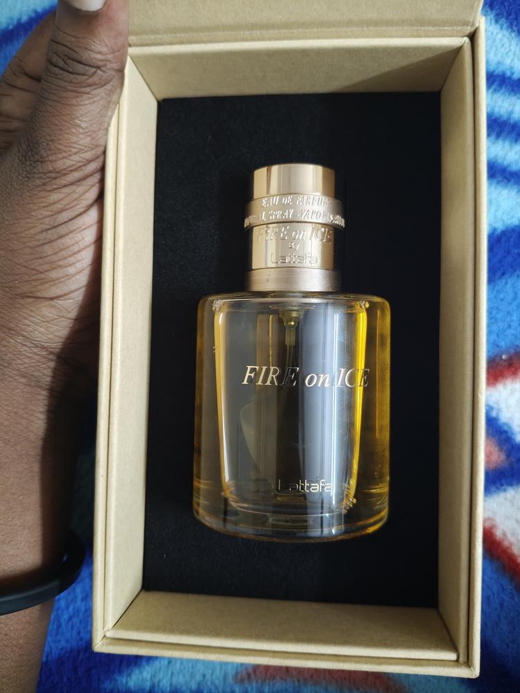 Lattafa Fire On Ice Eau de Parfum for Unisex - Customer Photo From Roberta Apeafa AYENAGBO 