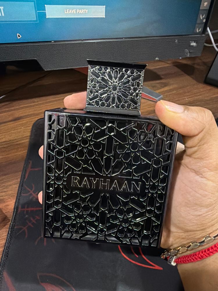Rayhaan Obsidion Eau de Parfum for Men - Customer Photo From VELICAN