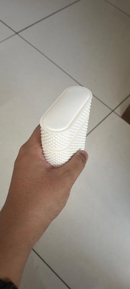 Khadlaj Shiyaaka Snow Eau de Parfum for Men - Customer Photo From Ananya Bhowmik