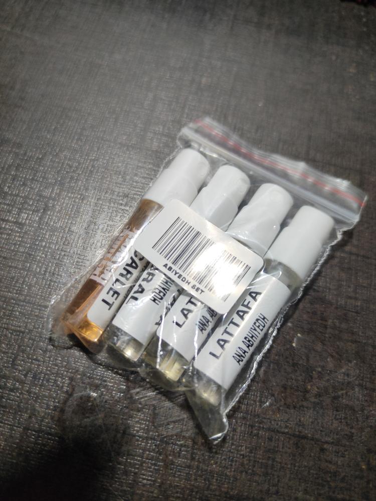 Lattafa Ana Abiyedh Sampling Set ( Ana Abiyedh, Rouge, Coral, Scarlett) 4 x 1ml - Customer Photo From Sainath Habib