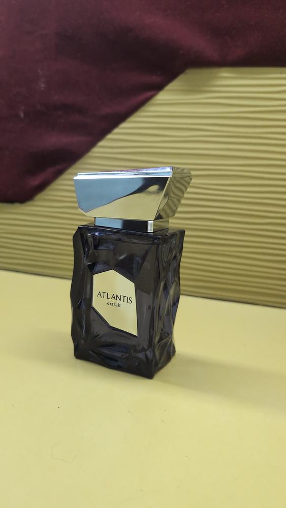 French Avenue Atlantis Extrait de Parfum for Men - Customer Photo From Somya Maheshwari