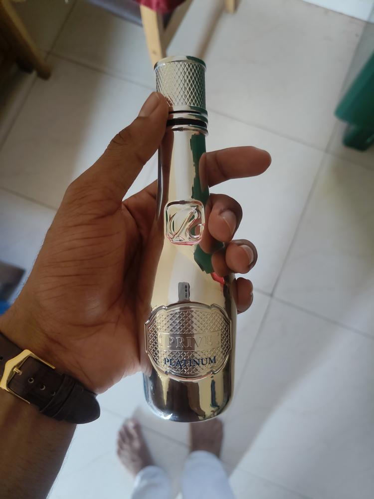 Riiffs Prive Platinum Eau de Parfum for Men - Customer Photo From Akshay Hari