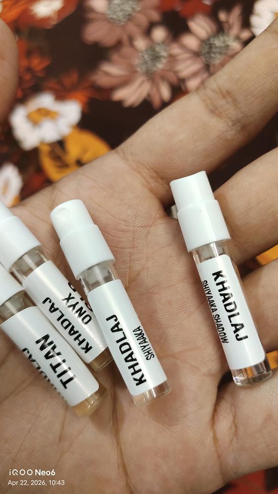Khadlaj New Men Sampling Set( Shiyaaka Snow, Shiyaaka Shadow, Onyx Gold, Titan) 4 x 1ml - Customer Photo From Abhinaba K