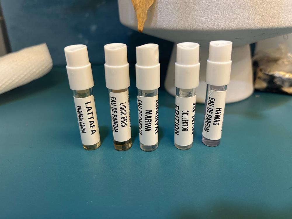 Best of Middle East Sampling Set( Hawas, Liquid Brun, Marwa, Khamrah Qahwa, Collector Edition) 5 x 1ml - Customer Photo From Vaikunth Gajjar