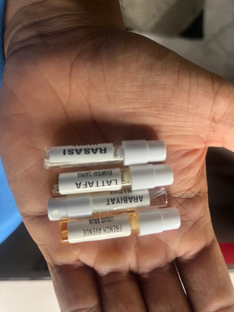 Best of Middle East Sampling Set( Hawas, Liquid Brun, Marwa, Khamrah Qahwa, Collector Edition) 5 x 1ml - Customer Photo From Kavya 