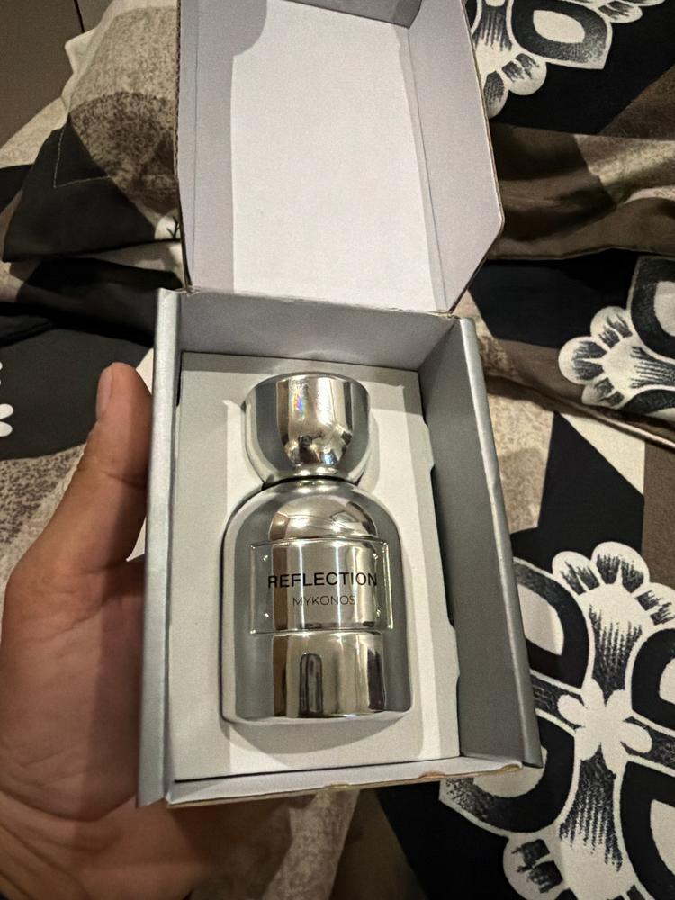 Mykonos Reflection Extrait de Parfum for Men - Customer Photo From Vivek Navkar