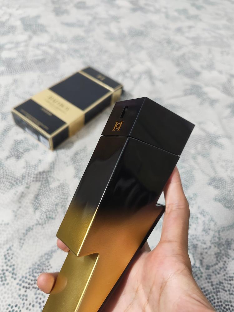 CH Bad Boy Extreme Eau de Parfum for Men - Customer Photo From VAIBHAV K
