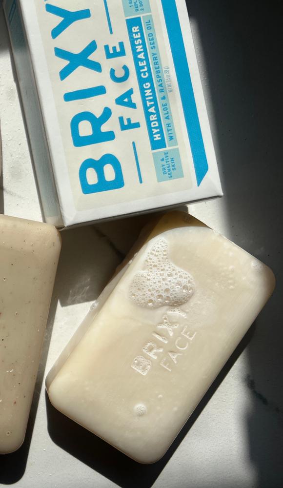 Hydrating Facial Cleansing Bar - Customer Photo From Amanda