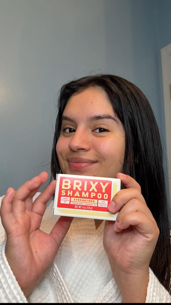 Strengthen Shampoo Bar - Customer Photo From Mariah