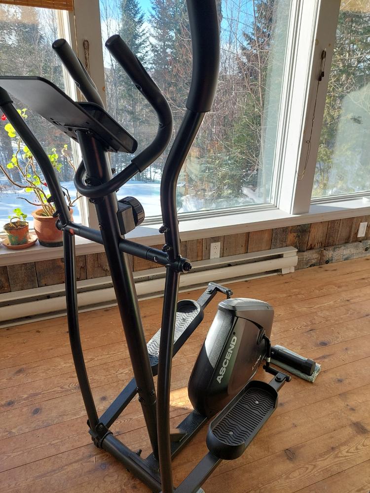 Ascend L-100 Compact Elliptical - Customer Photo From Olivier Paquette