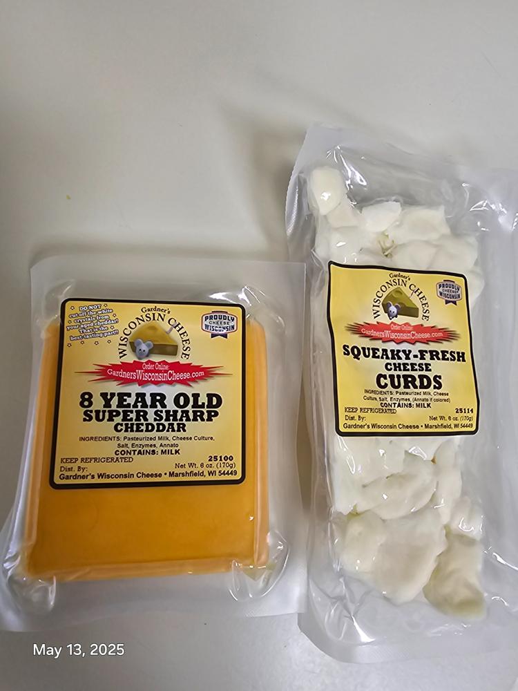 8-Year-Old Super-Sharp Cheddar | Gardners Wisconsin Cheese