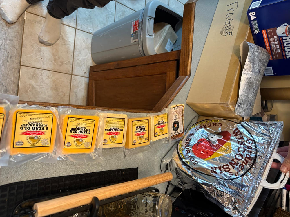 13-Year-Old Super-Sharp Cheddar | Gardners Wisconsin Cheese