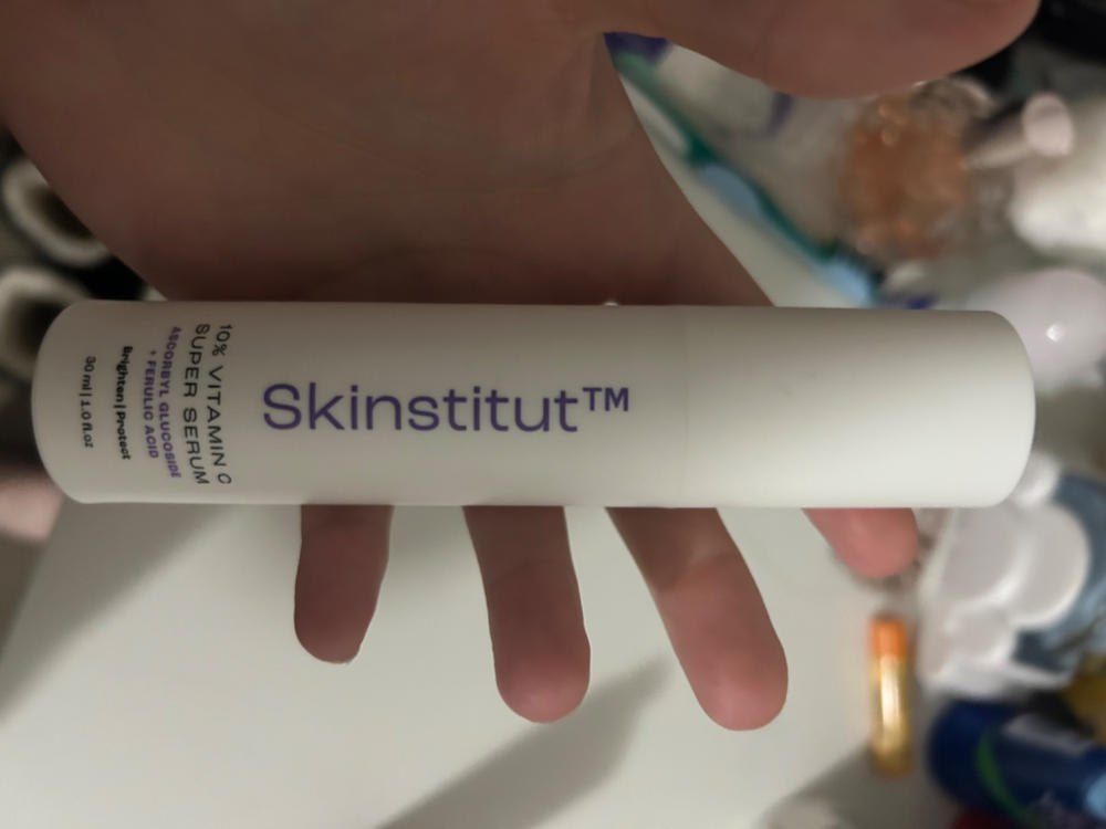 10% Vitamin C Super Serum - Customer Photo From Emily Brown