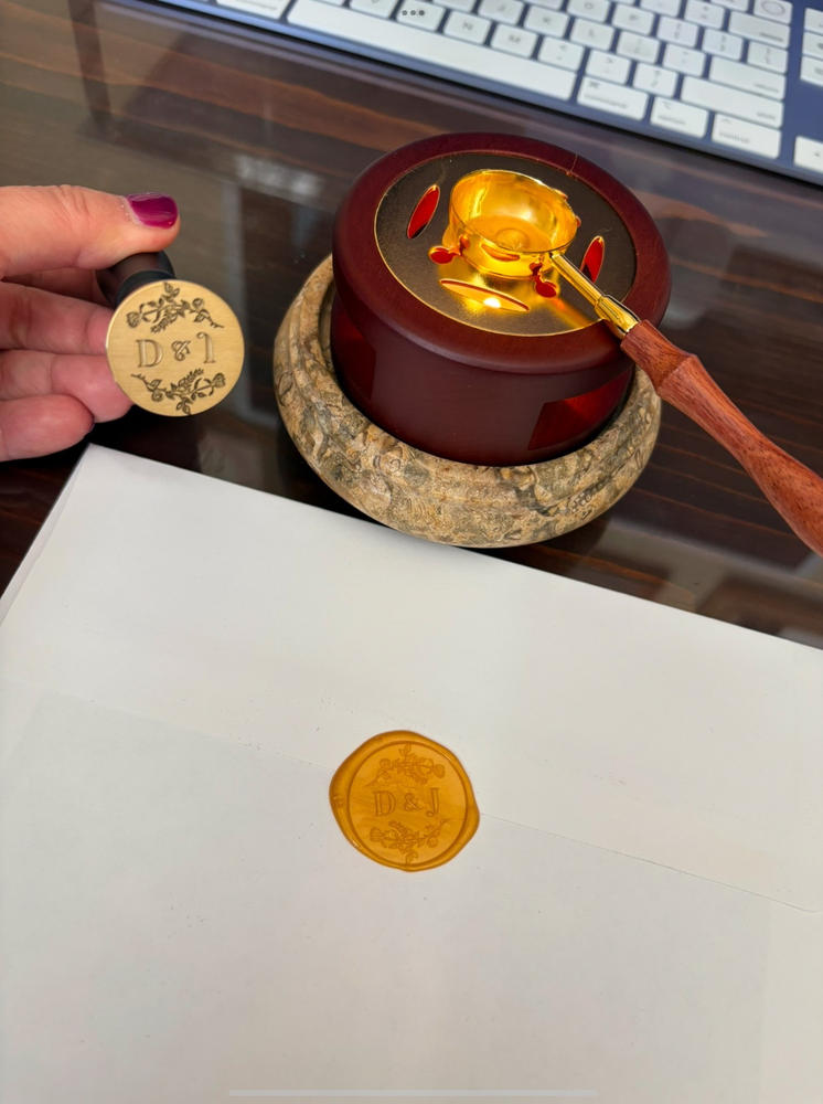 Evermore Wax Stamp - Customer Photo From Jacquelin Montiel