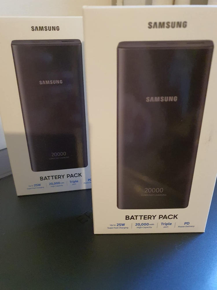 Samsung 20,000 mAh Powerbank Battery Pack PD - Dark Gray - Customer Photo From ABDULREHMAN 
