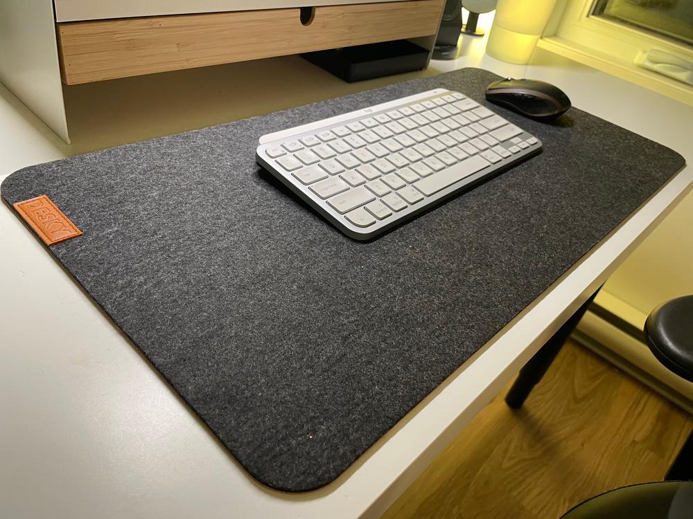 SUSIG Desk pad - cork 45x65 cm (17 ¾x25 ½ )