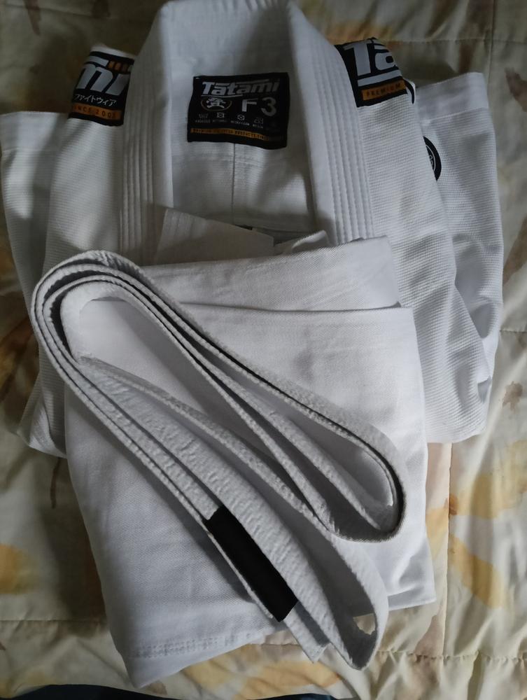 Ladies Nova Absolute White Gi - Customer Photo From Rianon Lake