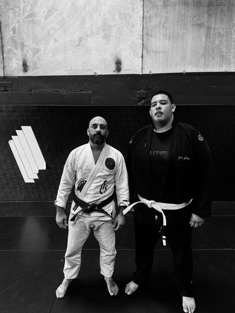 Elements Superlite Gi - Black - Customer Photo From Alejandro Rocha