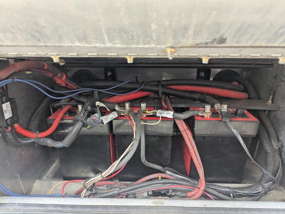 Ionic Lithium 12V Group 31 | 3000 CA | LiFePO4 Heavy Duty Diesel Starter Battery + Heater - Customer Photo From Maurice Harden