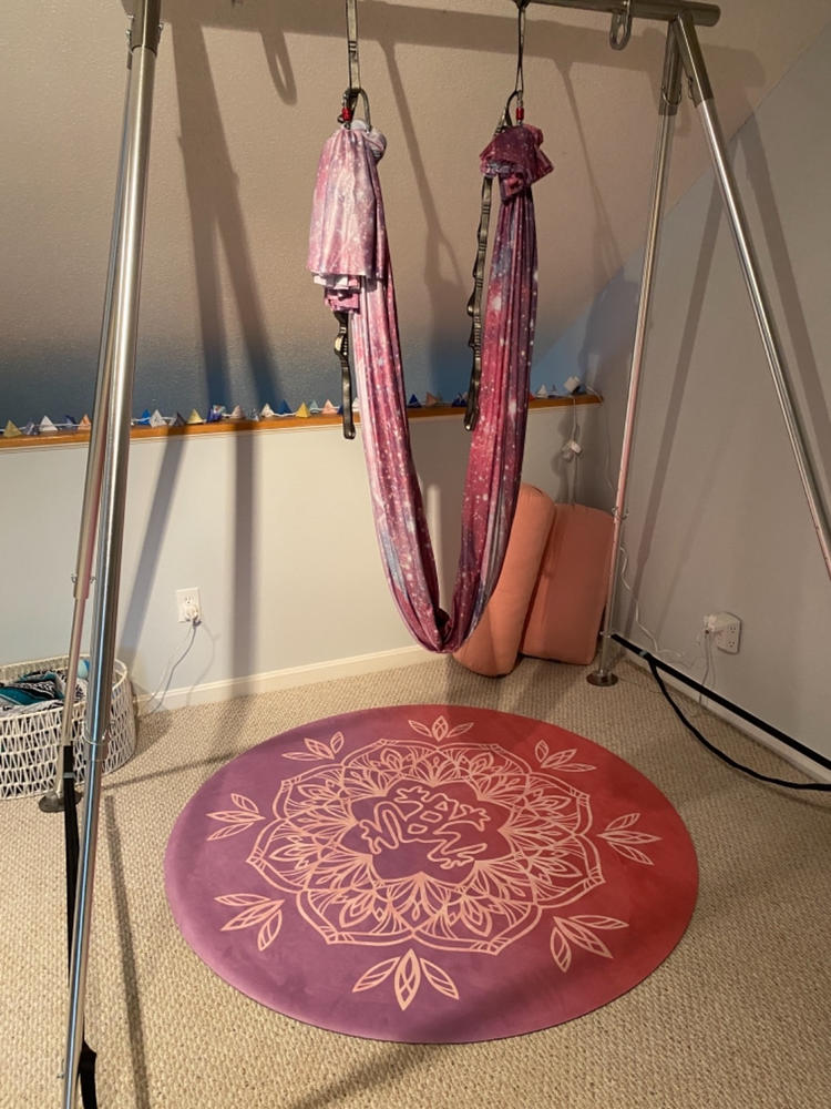 Aerial Yoga Hammock Set with Rigging Equipment - Customer Photo From Erica Mullen