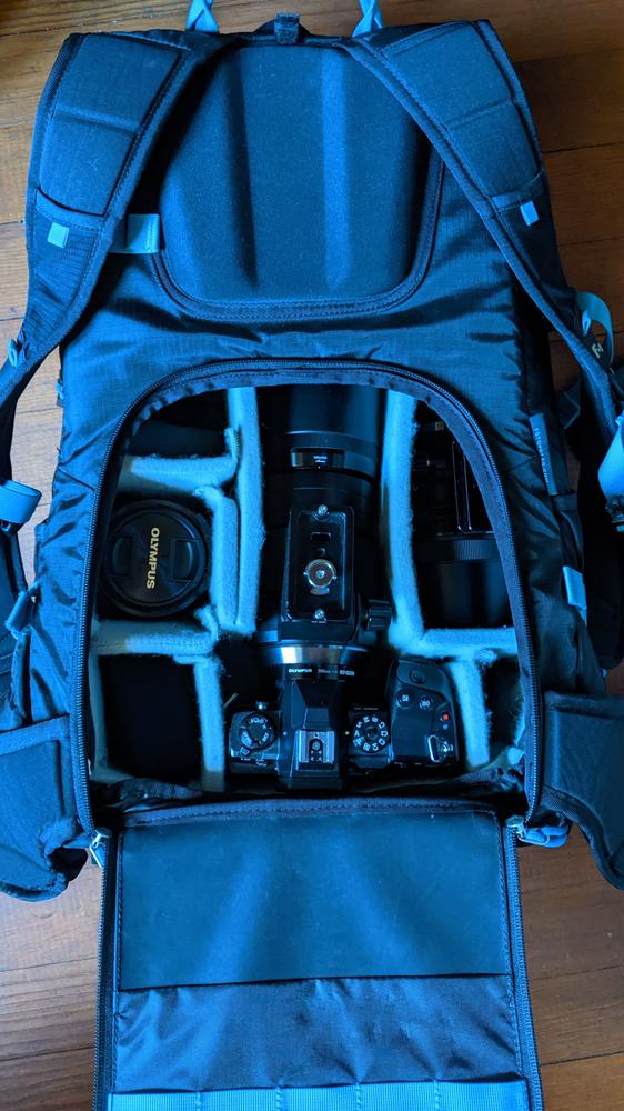 Guru 25L Ultra-Light Travel and Sports Camera Backpack - Customer Photo From Simon P.