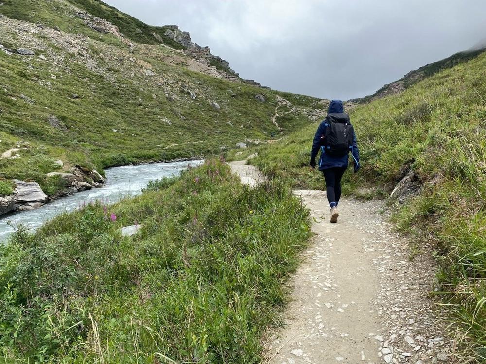 Kashmir 30L Ultra-Light Travel Camera Backpack - Customer Photo From Lindsey Oaks