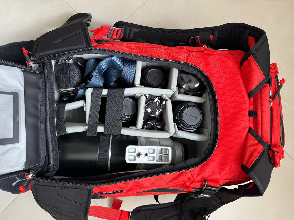 AJNA 37L  DuraDiamond® Travel and Adventure Camera Backpack - Customer Photo From Christoph Czettl