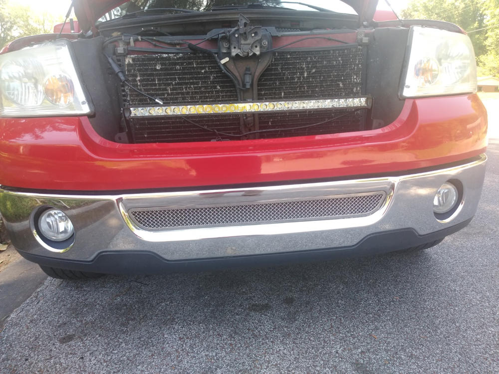 2006-08 PALADIN 32" 150W CREE Behind The Grille LED Bar - Customer Photo From Kim Settle