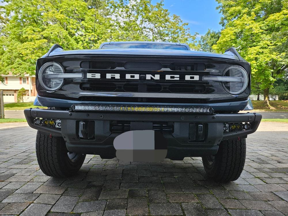 2021 - 2023 Ford Bronco PALADIN 180W Curved CREE XTE LED Bumper Bar - Customer Photo From Jeffrey S.