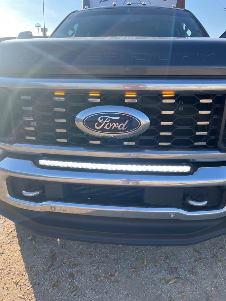 2023 F250 Super Duty Paladin 150W Curved Cree XTE LED Bumper Bar - Customer Photo From Taylor H.