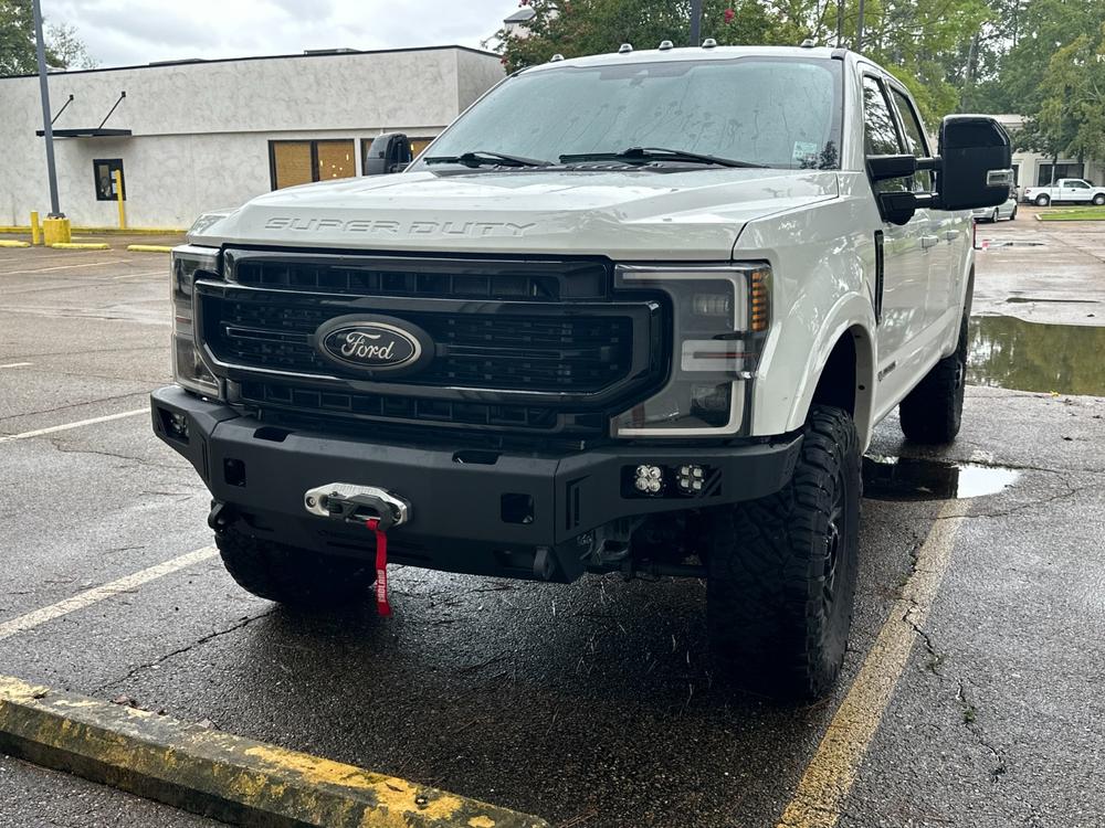 2017-2022 FORD SUPERDUTY F250/F350 OCTANE SERIES FRONT WINCH BUMPER - Customer Photo From Louis Gallegos