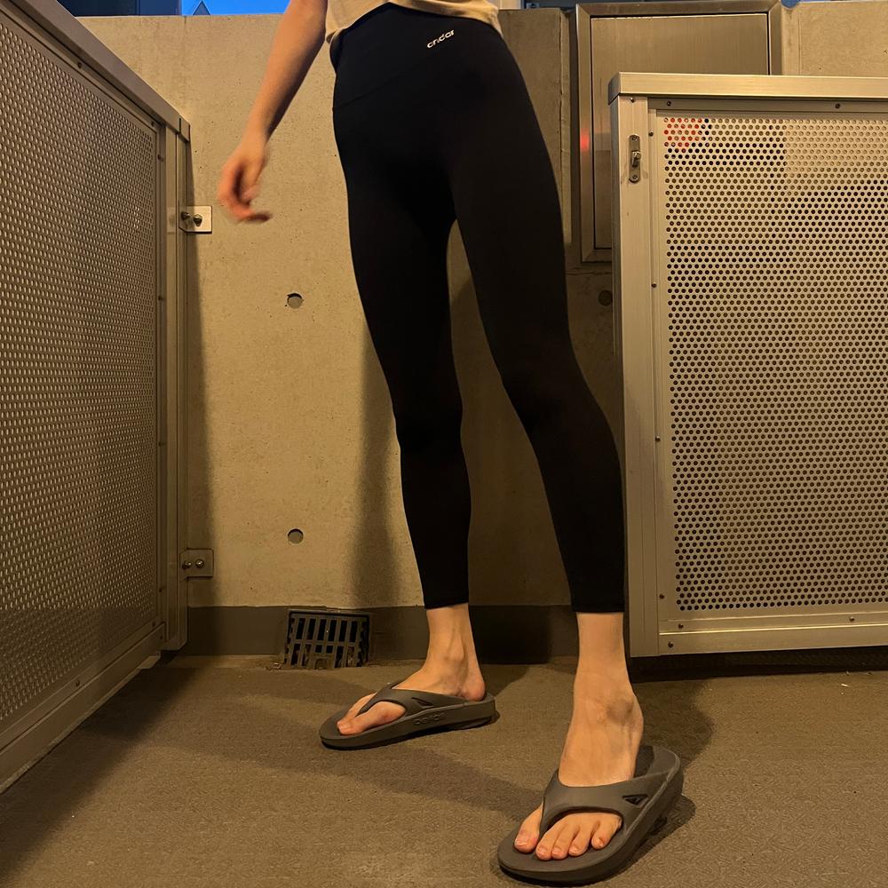 Relair シグネチャー レギンス (ブラック) - Customer Photo From A