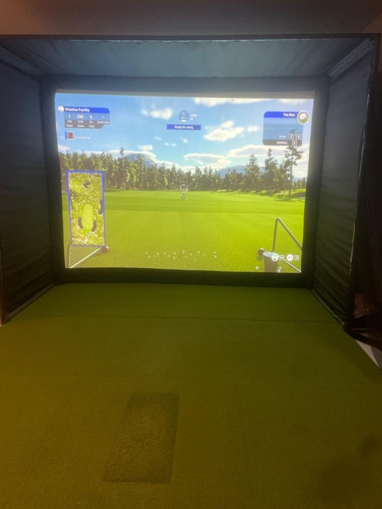 Uneekor QED SIG10 Golf Simulator - Customer Photo From Chuck Walter