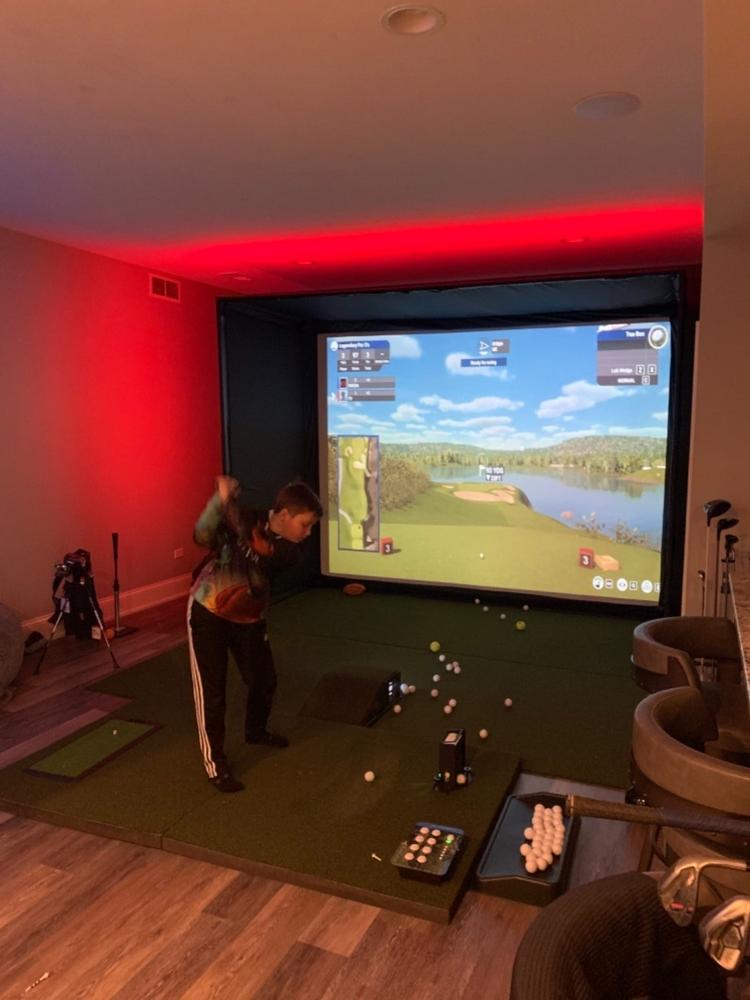 SIG10 Golf Simulator Studio - Complete Package - Customer Photo From Marc Sweda