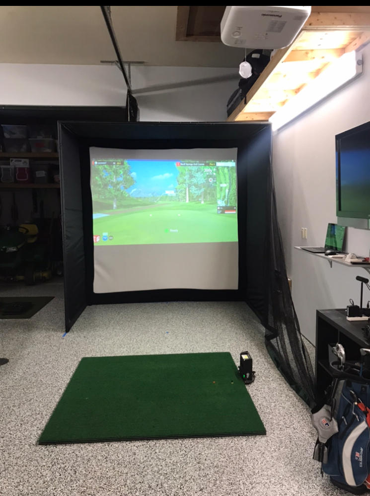 SIG8 Golf Simulator Enclosure - Customer Photo From Paul Roth