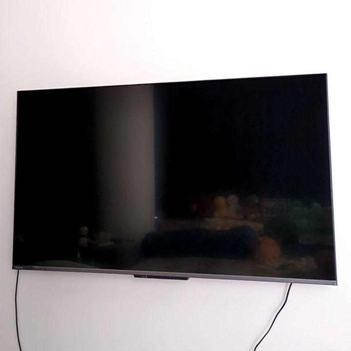 U6K ULED 4K Smart TV - Customer Photo From Winston