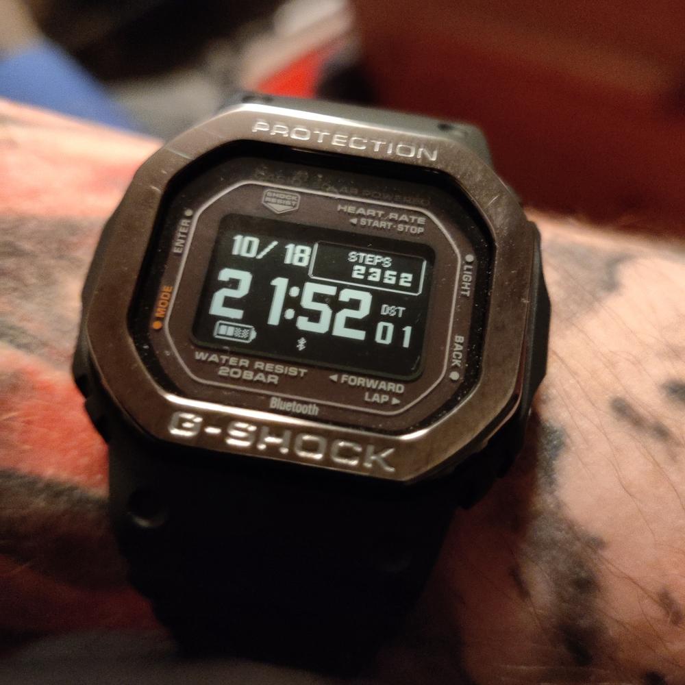 Casio g shock online hrm